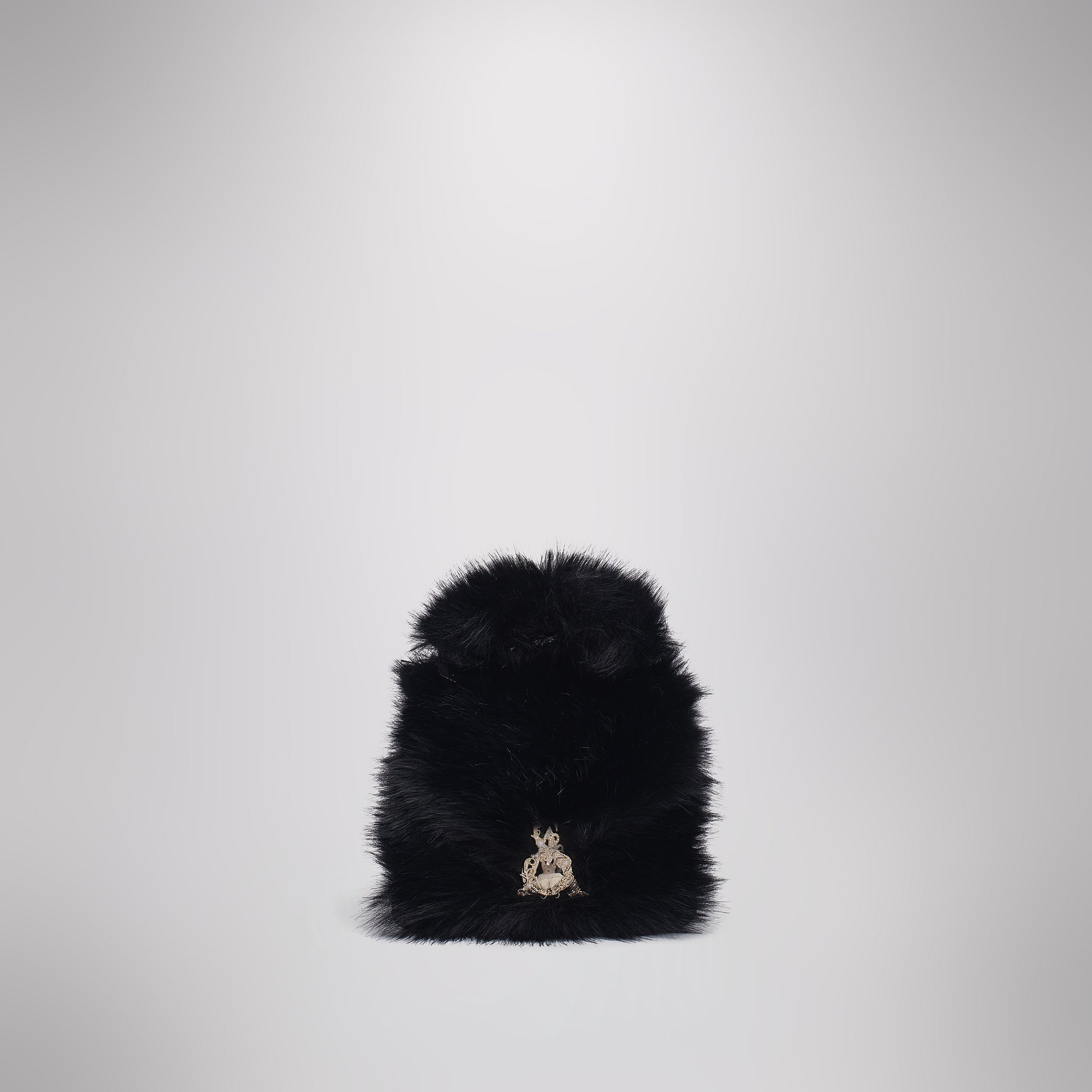 ANNIE FLUFFY - ANNIE